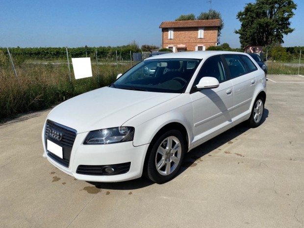 Audi 3 (6) Audi 3 (6)