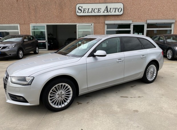 Audi A 4 Avant (2) Audi A 4 Avant (2)