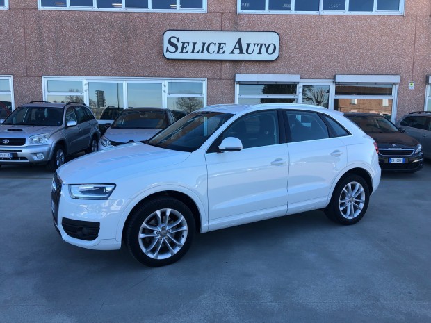 Audi Q 3 (2) Audi Q 3 (2)
