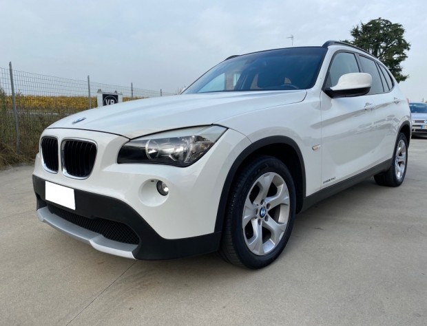 Bmw x1 (4) Bmw x1 (4)