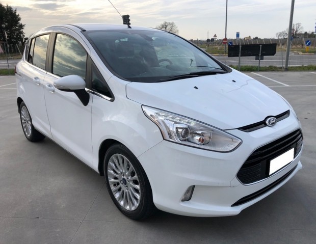 Ford B-Max (4) Ford B-Max (4)