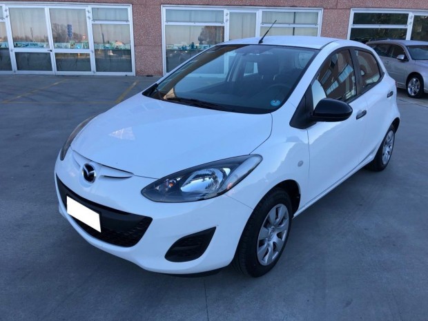 MAZDA 2 (7) MAZDA 2 (7)