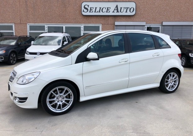 MERCEDES CLASSE b (5) MERCEDES CLASSE b (5)