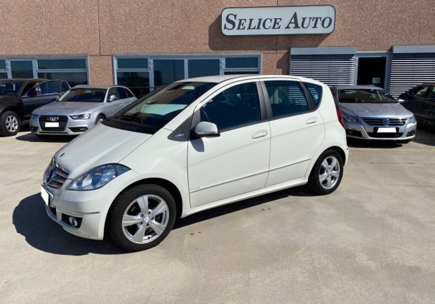 Mercedes Classe A bIANCA GPL (5) Mercedes Classe A bIANCA GPL (5)