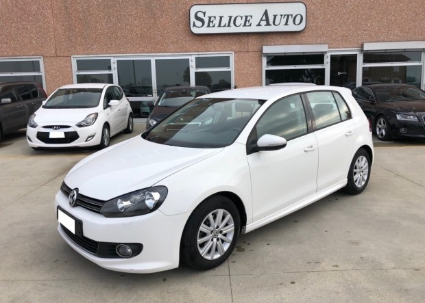 VOLKSWAGEN GOLF (11) VOLKSWAGEN GOLF (11)